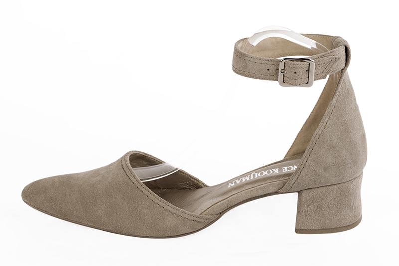 Tan beige women's open side shoes, with a strap around the ankle. Tapered toe. Low flare heels. Profile view - Florence KOOIJMAN